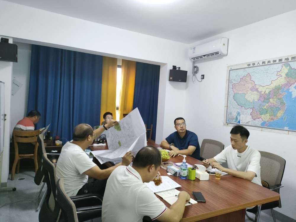 E8~RVVB@XR4Q32LW5~5J~WK