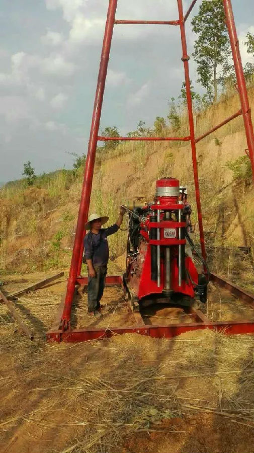 組裝鑽機(jī)300型